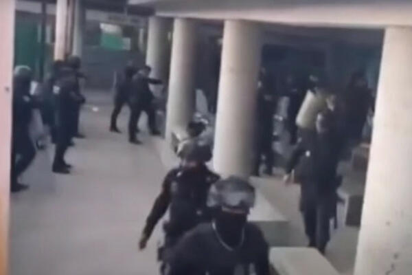 BANDE NAPRAVILE POKOLJ U ZATVORU: Sevala sečiva, na brutalan način ubijeno najmanje devet osoba (VIDEO)