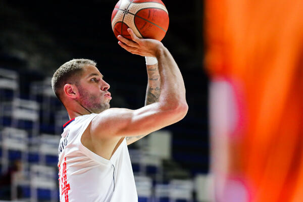 NOVI ANGAŽMAN ZA SRPSKOG PLEJMEJKERA! Hoće li se JOVIĆ vratiti ZVEZDI?