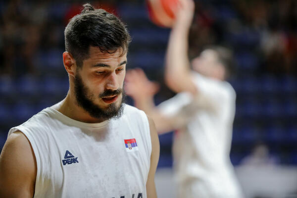 KALINIĆ SE OGLASIO O PRECRTAVANJU TEODOSIĆA: On je naš drugar, ali... Šta da radimo...