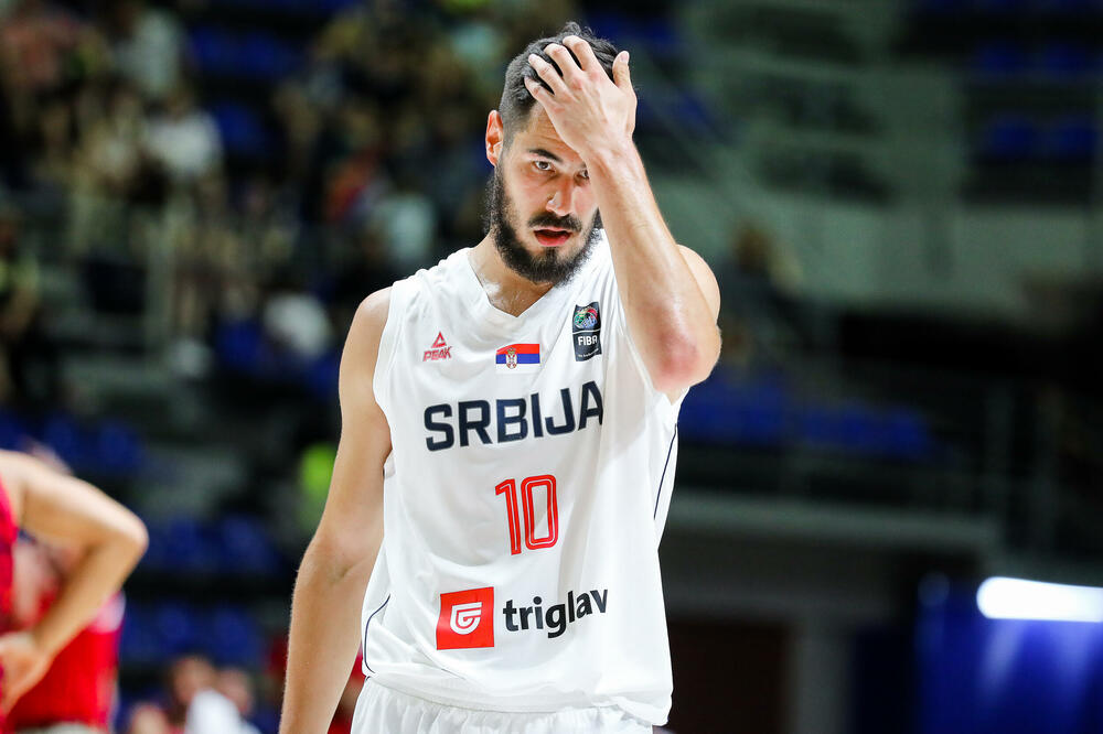 NIKOLA KALINIĆ UPOREDIO KOŠARKU SA RATOM U UKRAJINI! Spomenuo koliko nam znači Jokić i slučaj sa Teodosićem!