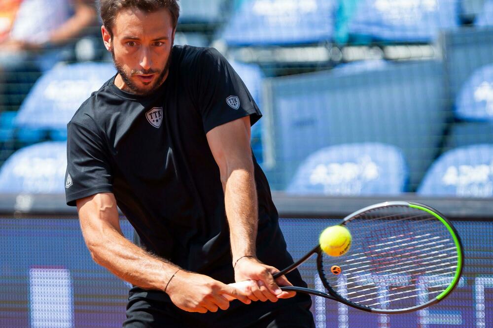 NIKOLA MILOJEVIĆ STIGAO NA KORAK DO GLAVNOG ŽREBA OZI OPENA: Nina Stojanović ispala u polufinalu!