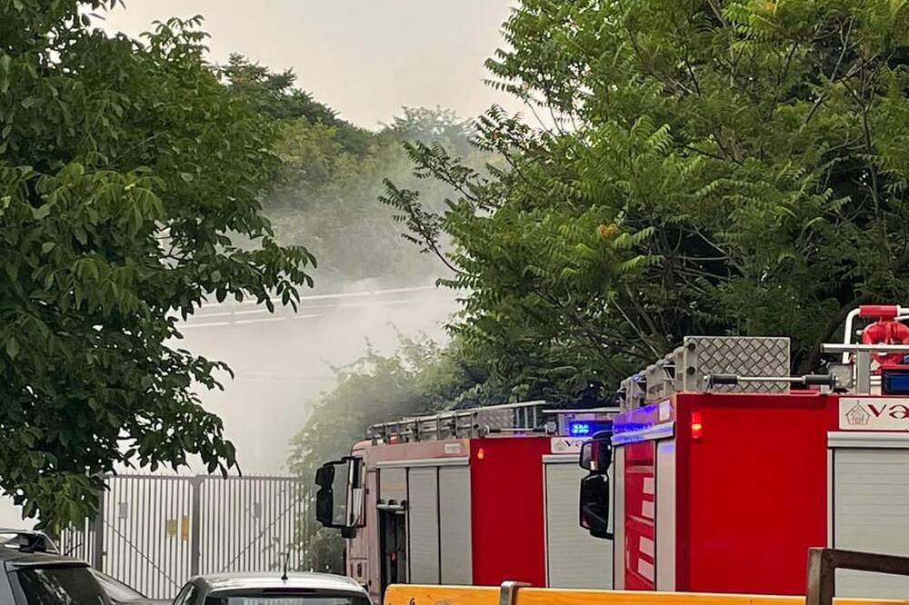 NIJE PRVI PUT: Trafostanica na Novom Beogradu JE VEĆ GORELA