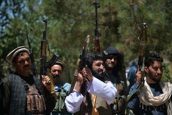 VRHOVNI VOĐA I POTREDSEDNIK VLADE NESTALI: Nisu viđeni od kada su talibani preuzeli kontrolu nad AVGANISTANOM!