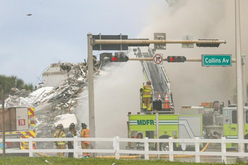 SRUŠILA SE ZGRADA U KINI: Zarobljene 23 osobe, pet spašeno