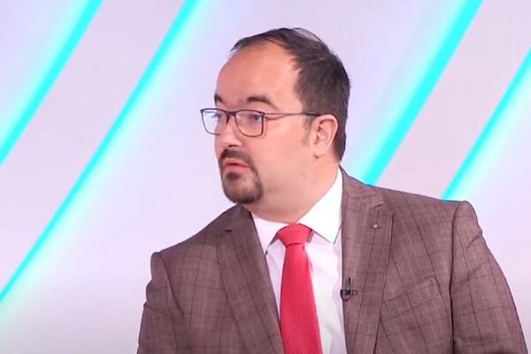 NEĆE SE VIŠE PONOVITI NIKAD, GARANTUJEM: Direktor PETNICE o SEKSUALNOM ZLOSTAVLJANJU devojčica u stanici