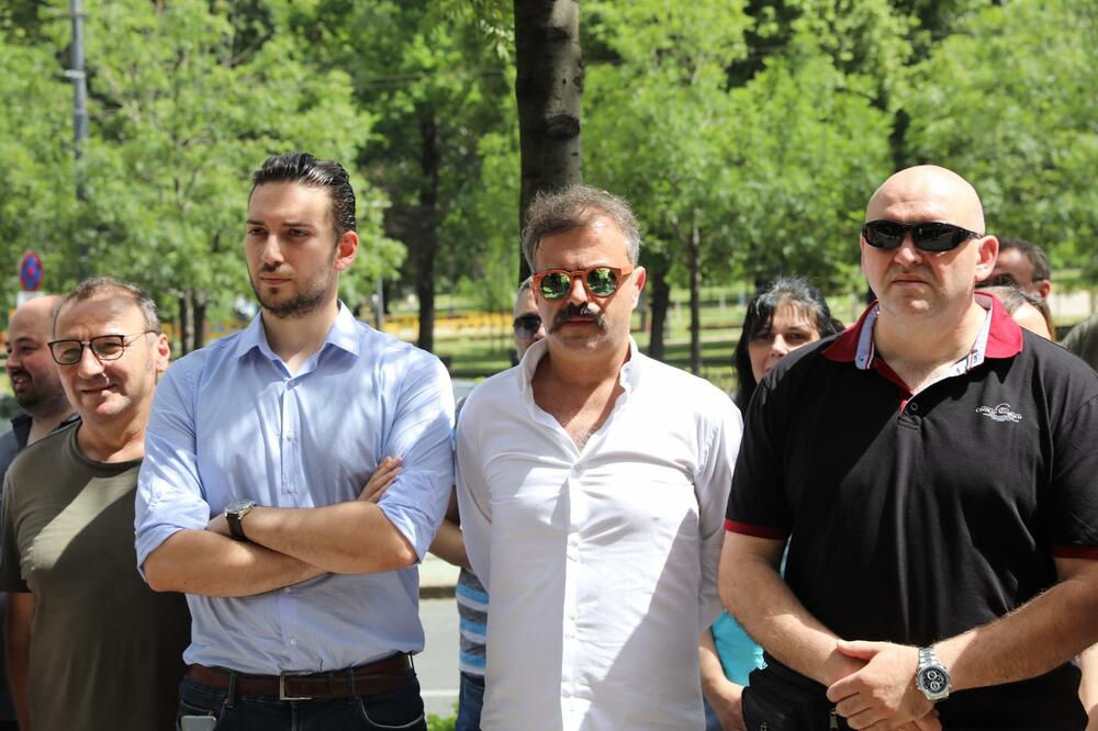 PSG PODNEO INICIJATIVU ZA ZABRANU LEVIJATANA: Tu su Pavle Grbović i SERGEJ SA BRKOVIMA (VIDEO)