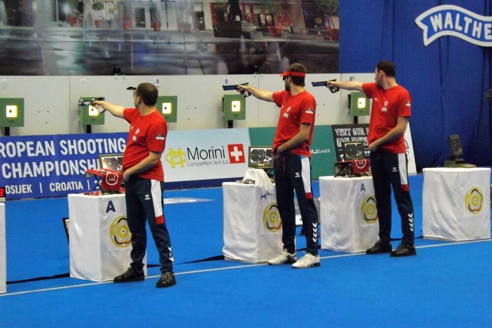 JOŠ 2 MEDALJE NA SVETSKOM KUPU U OSIJEKU: Srbi "upucali" još jedno srebro i bronzu!