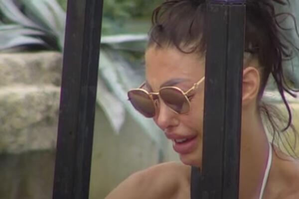 MAJA SUZE RONI ZBOG MINE I JANJUŠA, SHVATILA DA SE BLIŽI KRAJ! Marinkovićeva VAN SEBE! (VIDEO)