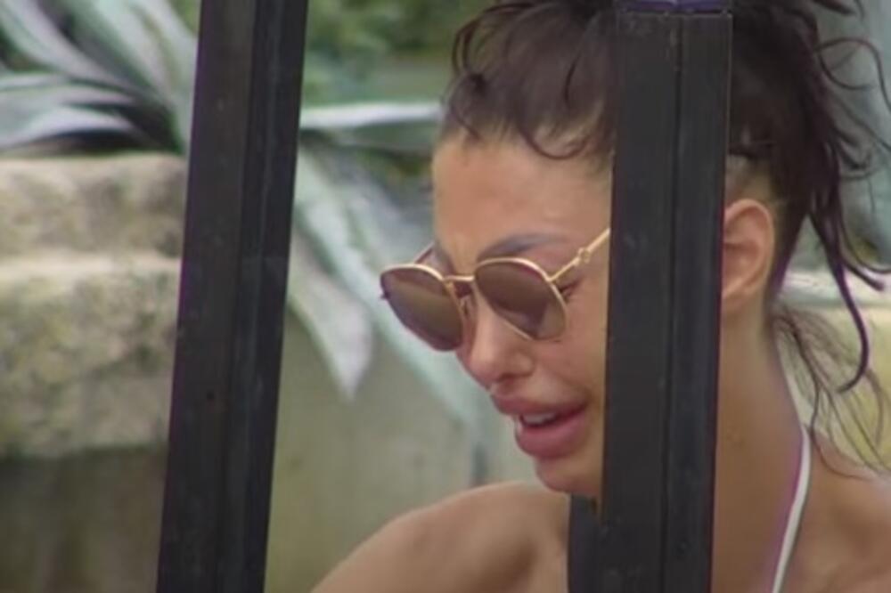 MAJA SUZE RONI ZBOG MINE I JANJUŠA, SHVATILA DA SE BLIŽI KRAJ! Marinkovićeva VAN SEBE! (VIDEO)