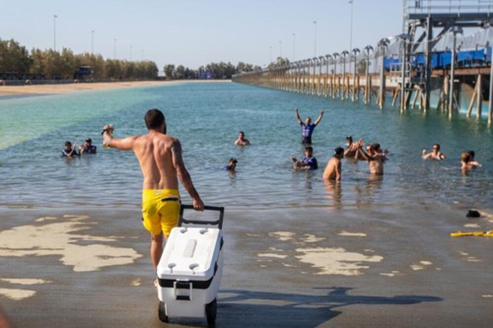 LUCIFER SE DIGAO IZ PAKLA I STIŽE U CRNU GORU: Sutra se očekuju REKORDNE temperature, ko PREŽIVI pričaće!
