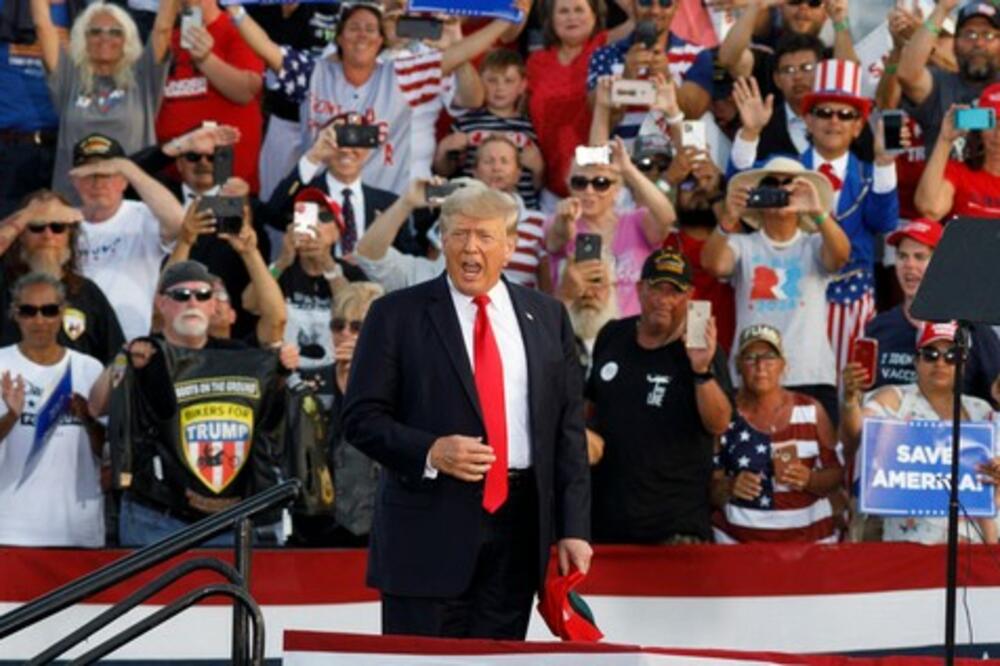 NA GODIŠNJICU NEREDA NA KAPITOLU: Tramp najavio NOVI POTEZ