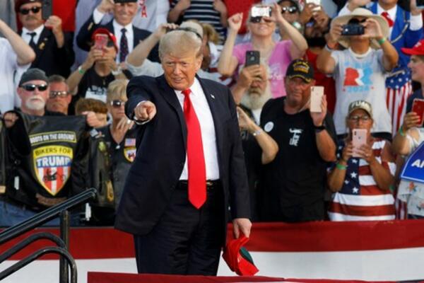 DA LI ĆE TRAMP BITI KANDIDAT ZA PREDSEDNIKA? Oglasio se i otkrio da postoji 1 PROBLEM!