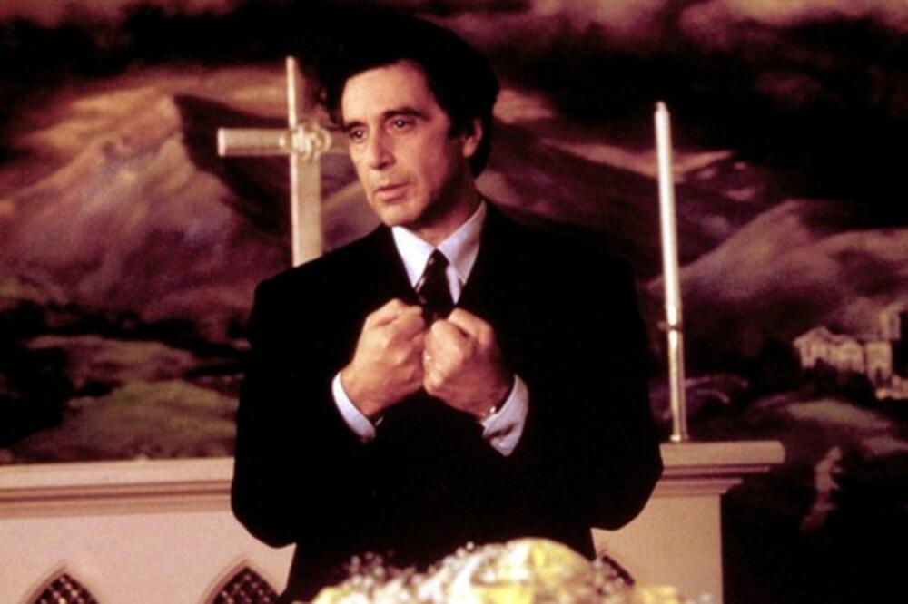 BRUTALNI SAVETI AL PAĆINA KRUŽE ČITAVIM SVETOM I PREPRIČAVAJU SE: Obavezno pročitajte čemu vas sve savetuje!