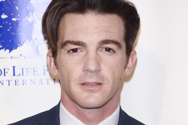 NEVIĐENI SKANDAL! POZNATI GLUMAC PRIZNAO OPTUŽBE ZA PEDOFILIJU: Izložio dete NEPRIMERONOM SADRŽAJU! (FOTO)