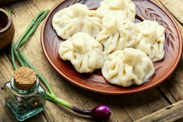 DA LI STE ZA HINKALI? Ovo gruzijsko jelo je BOMBA ukusa, a vrlo je LAKO za pripremu! (VIDEO)