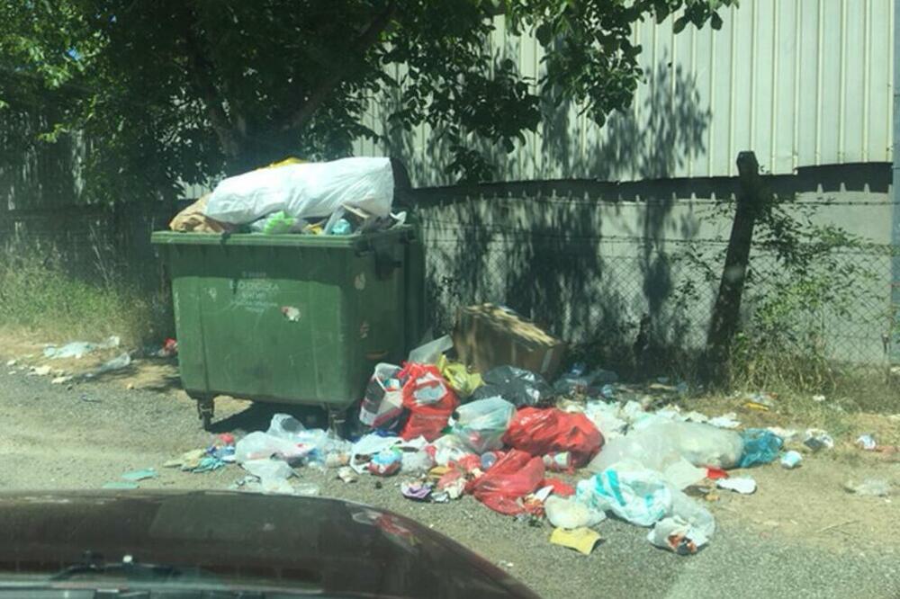 GRAĐANI VRČINA ZATRPANI SMEĆEM, SAMI GA ODVOZE! Deponije postaju leglo zaraze, a računi REDOVNO stižu!