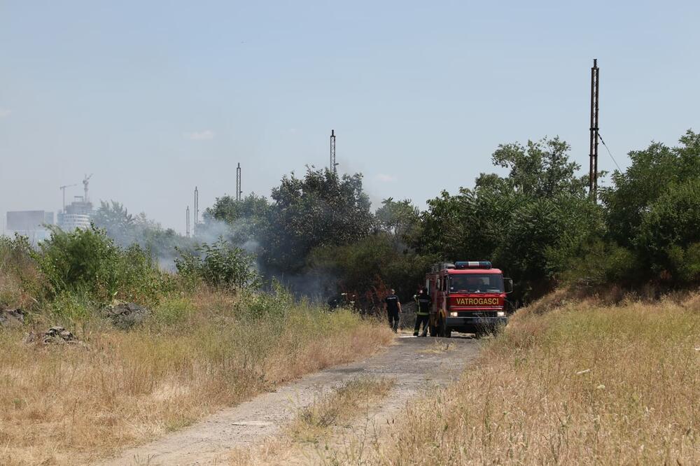 POLA POŽAREVCA U DIMU: Nadležni apeluju na građane da zatvore prozore!