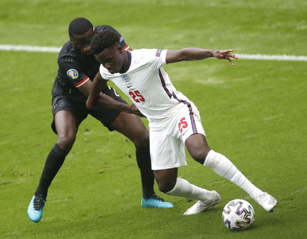 Bukajo Saka, Antonio Ridiger