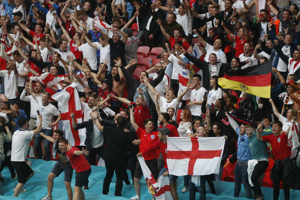 NA UDARU UEFA: Kreće istraga protiv engleskih HULIGANA