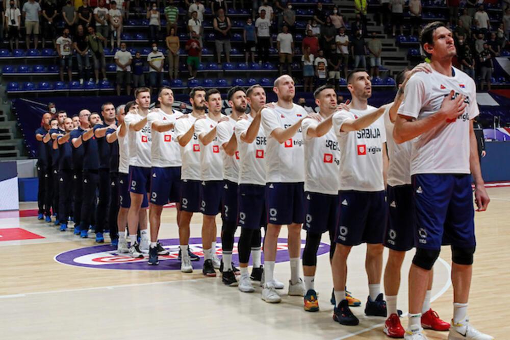 SRBIJA PALA NA FIBA RANG LISTI: Veliki skok Dončićeve Slovenije posle Olimpijskih igara!