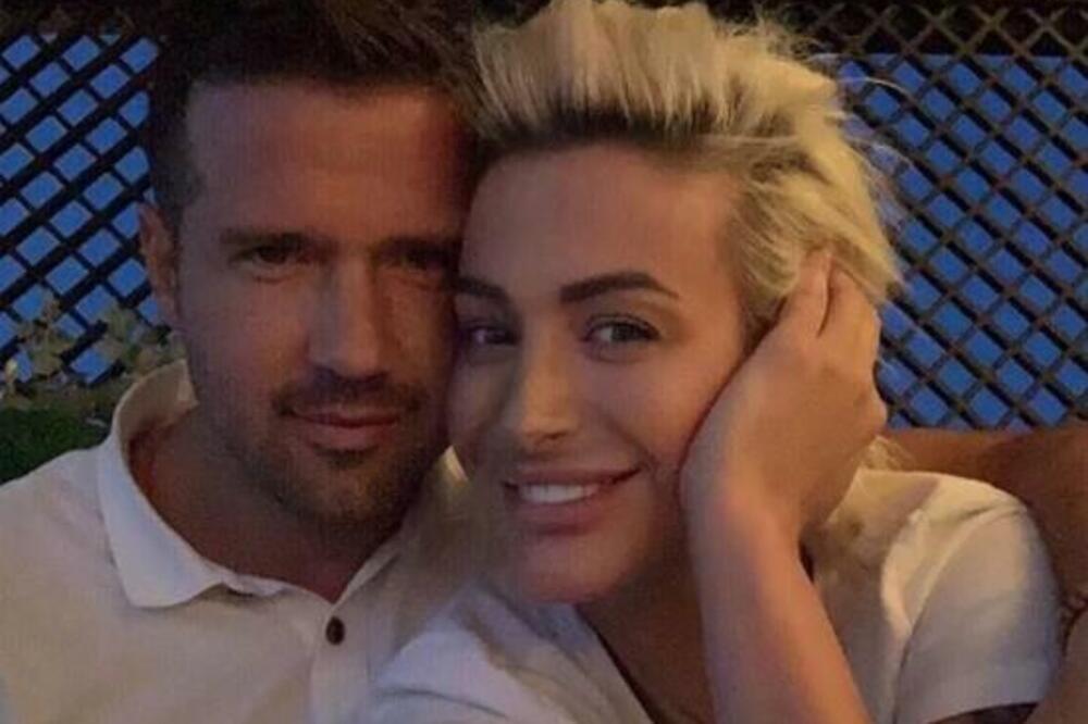 DUŠICA JAKOVLJEVIĆ JE ZAVELA BIVŠEG POZNATE PEVAČICE, A BILA JE I SA GLUMIČINIM IZABRANIKOM: Sve ih je postrojila!