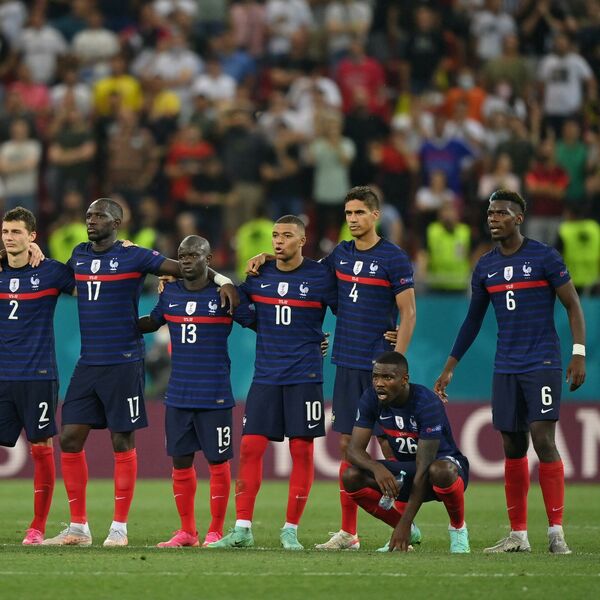 SADA JE I ZVANIČNO: Poznato je ko će voditi TRIKOLORE NA MUNDIJALU!