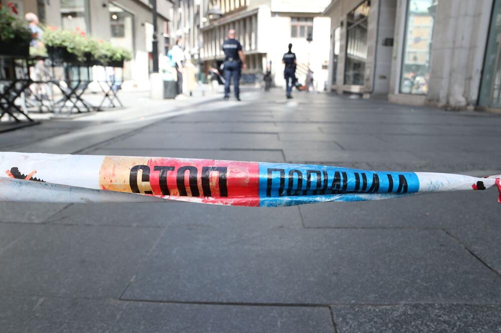 IZVUČEN MUŠKARAC KOJI JE DOŽIVEO MOŽDANI UDAR NA NOVOM BEOGRADU: Drama trajala satima