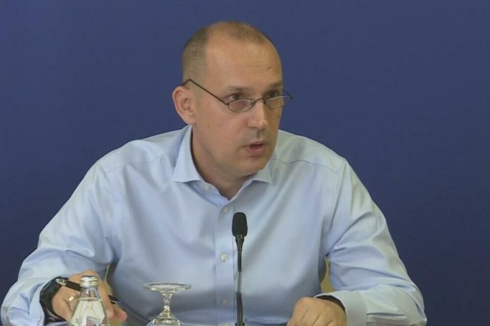 LONČAR POTVRDIO DA SUTRA POČINJE VAKCINACIJA TREĆOM DOZOM: Otkrio je i detalje