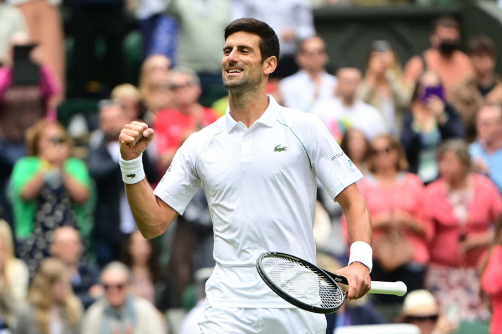 SVE JE TO NORMALNO: Nole najbolji 328. nedelju!