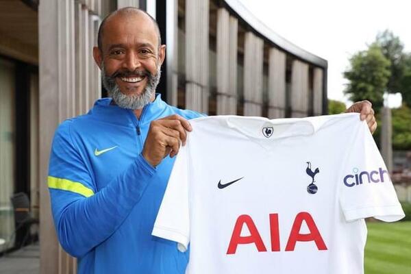 TOTENHEM KONAČNO DOVEO MENADŽERA: "Sveti duh" stigao u London!