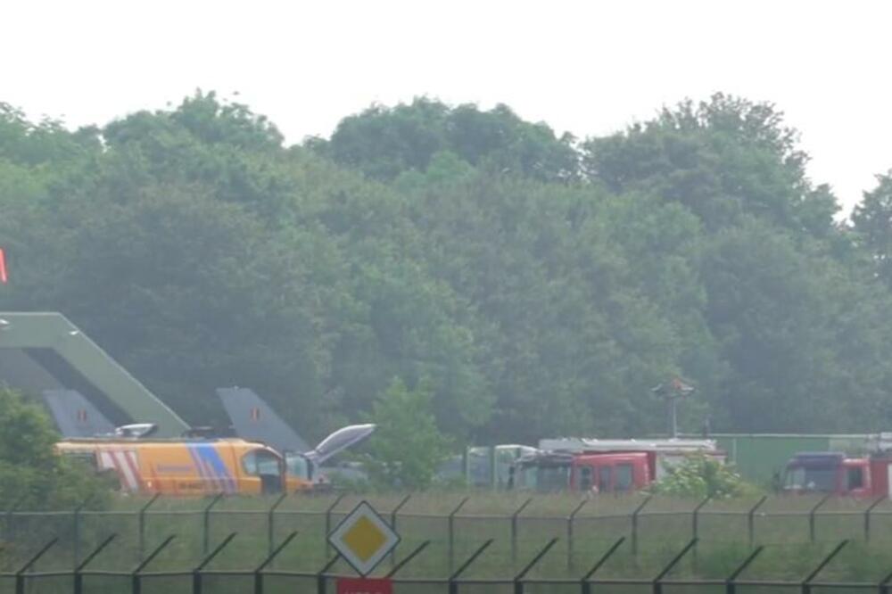 VOJNI F-16 UDARIO U ZGRADU, dvoje povređenih (FOTO/VIDEO)