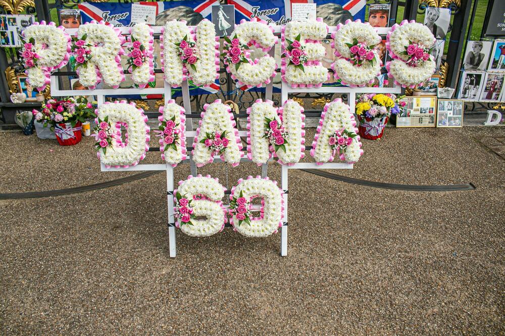 DA LI STE ZNALI DA JE SAHRANA IZ 20.VEKA NAJGLEDANIJI PROGRAM U ISTORIJI TELEVIZIJE: Pokojnicu svi znamo, ŠOK!