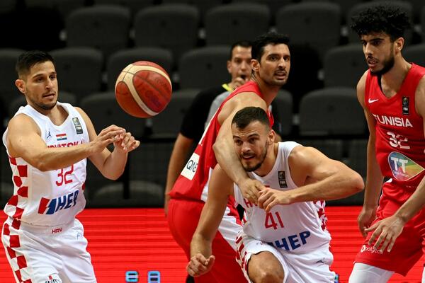 HRVATSKA SE ISKUPILA ZA PORAZ OD BRAZILA: Tunižani namučili komčije!