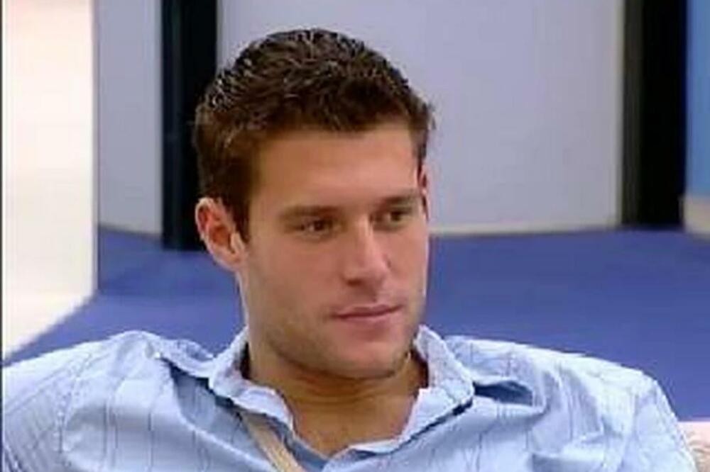 SRBIJO ZAŠTO SI PRAVE VREDNOSTI ZAMENILA STARLETAMA?Evo šta danas radi POBEDNIK RIJALITIJA koji NIKADA nije OPSOVAO