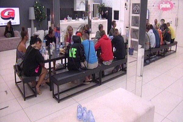 ZADRUGAR IDE U TURSKU NA OPERACIJU: Dobiće doživotnu garanciju na ono što mu budu uradili!