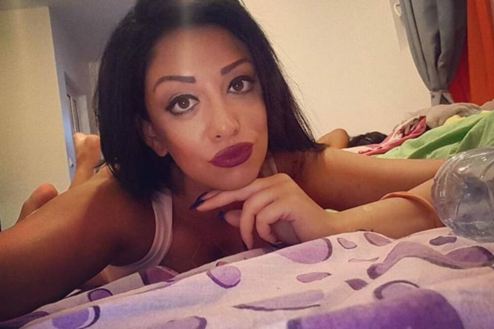 UZNEMIRUJUĆI PRIZOR! Rijaliti zvezda povredila nogu! (FOTO)