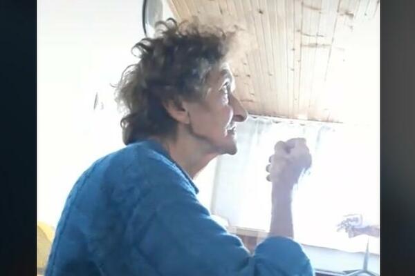 ŠTA PIJU DEVOJKE U MUŠKOM DRUŠTVU? BAKA OBJASNILA, NASMEJLA CELU SRBIJU: "Dobro ručaš i razvučeš" (VIDEO)