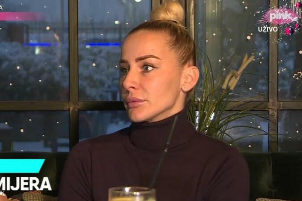 ŽIVOT JE NIJE MAZIO! MILICU DABOVIĆ SU PARTNERI PLJAČKALI I VARALI: Danas prodaje stvari da bi PREHRANILA DETE!