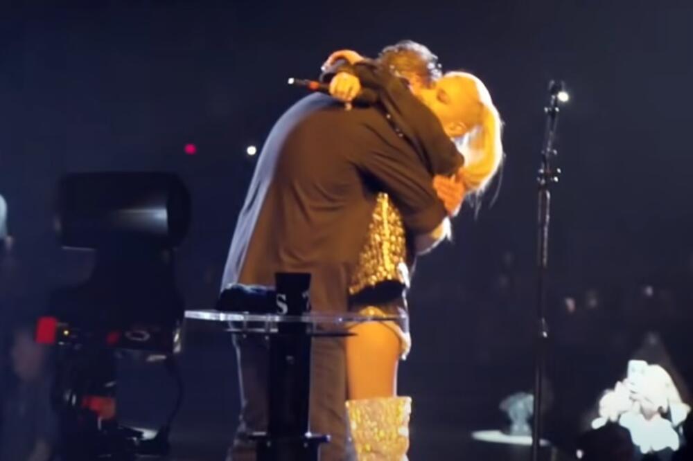 BLEJK SAGRADIO POSEBNU KAPELU NA RANČU ZA STEFANI: Par definitvino stao na ludi kamen posle DUGOGODIŠNJE DRAME!