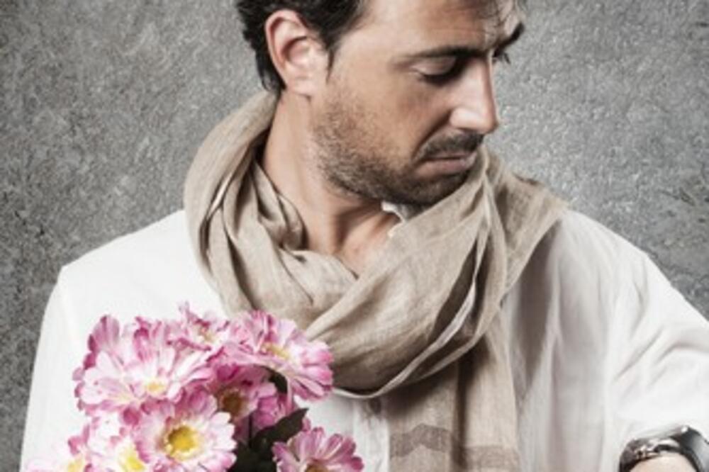 LEPITE SE ZA TIPOVE NESPOSOBNE DA SE DAJU U CELOSTI? Ako vam je SPISAK blizak, nikada nećete naći NORMALNOG!