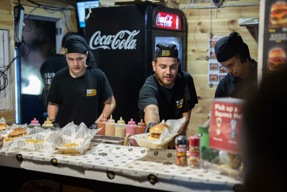 Burger fest, PR slike