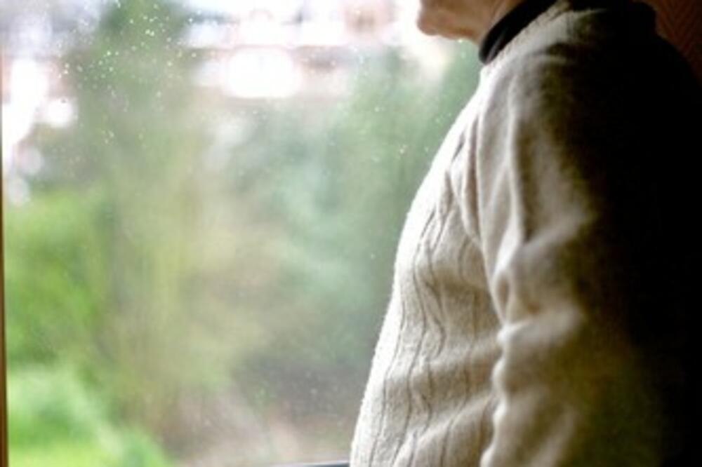 JASNO KAO DAN: Ako želite uploviti u duboku STAROST, krenite ODMAH sa OVIM navikama!