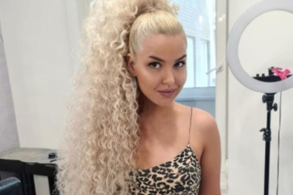 "MALTRETIRAJU ME, A PLAĆAM IM TO!" ZVEZDA GRANDA ZBOG PRITISKA SMRŠALA 20 KILOGRAMA ZA TAKMIČENJE!