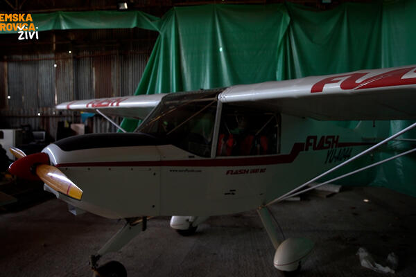 U Sremskoj Mitrovici se neguju aero-sportovi, a taj hobi češto iznedri pilote na MIG-ovima