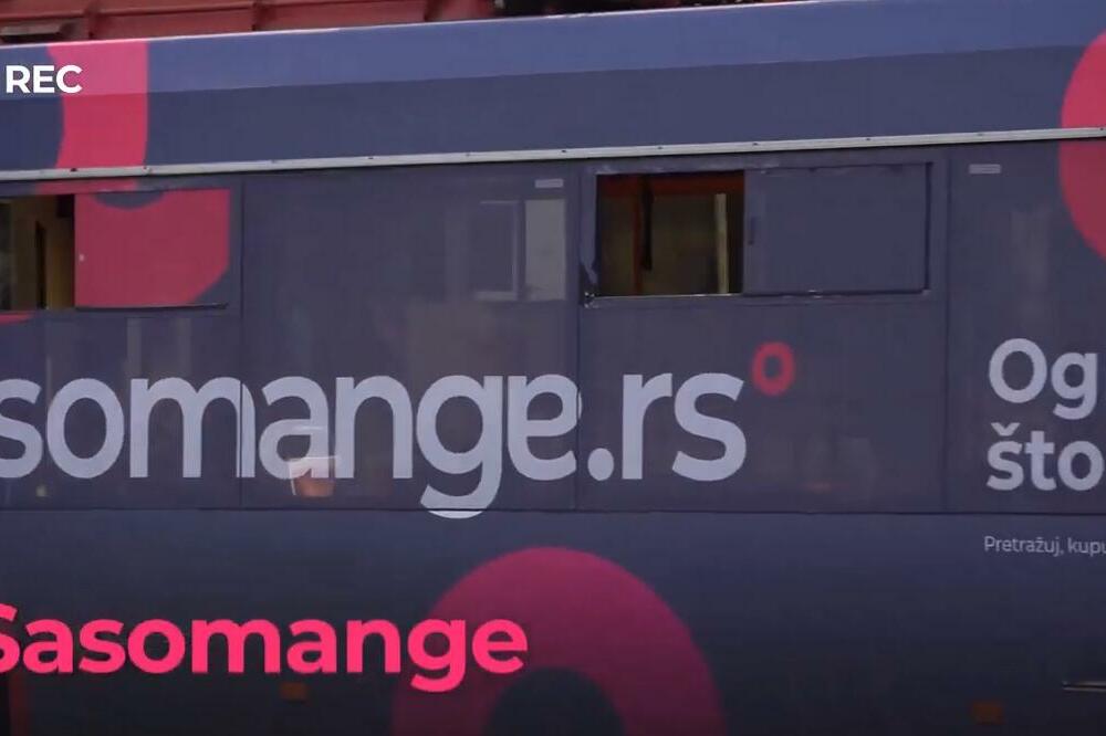 POSTANI SASOMANGE PAPARAZZO!