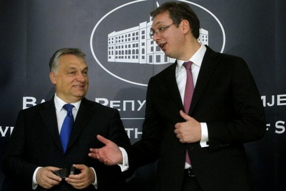 Predsednik Vučić odlikovao premijera Mađarske Viktora Orbana