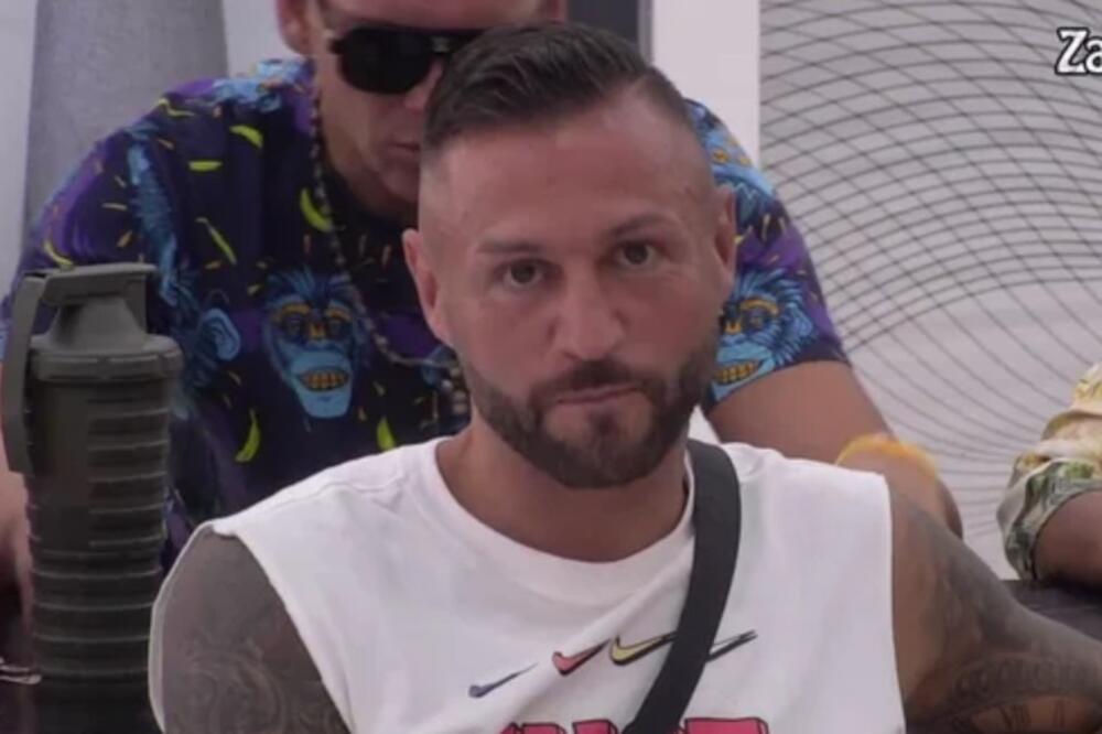 ŠA VIDEO TARU PRVI PUT POSLE DVA MESECA! Reper potpuno ZBUNJEN, spomenuo joj FIZIČKI IZGLED! (VIDEO)