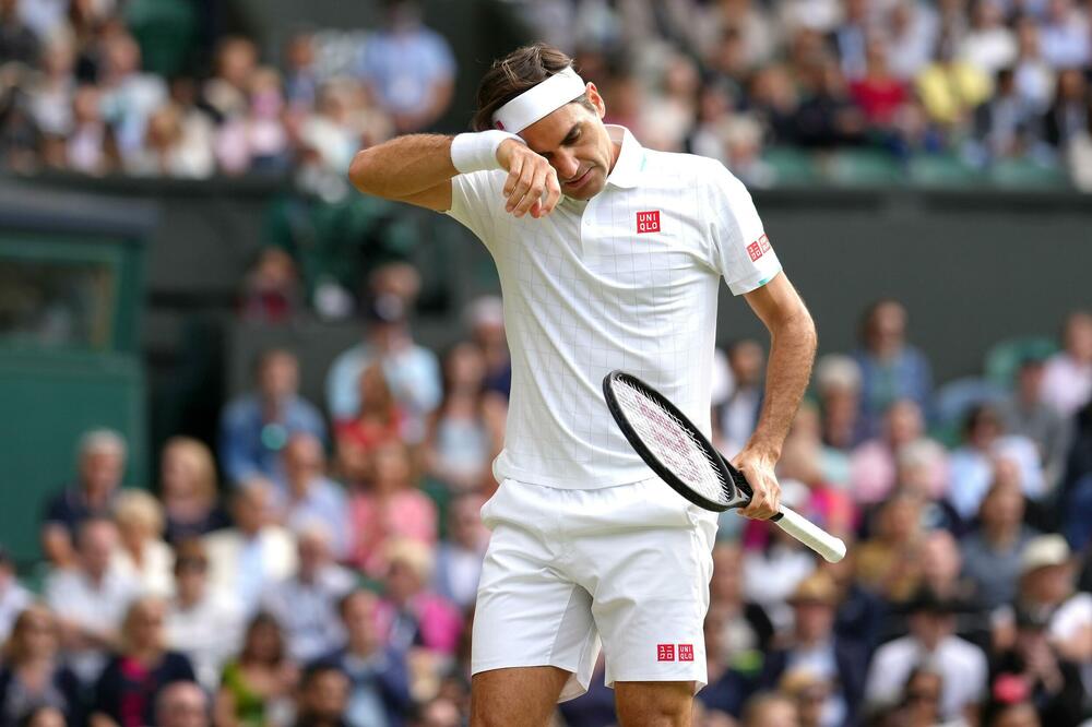 BIVŠI BROJ 1 'STAVLJA KUĆU': Federer neće igrati do Vimbldona!