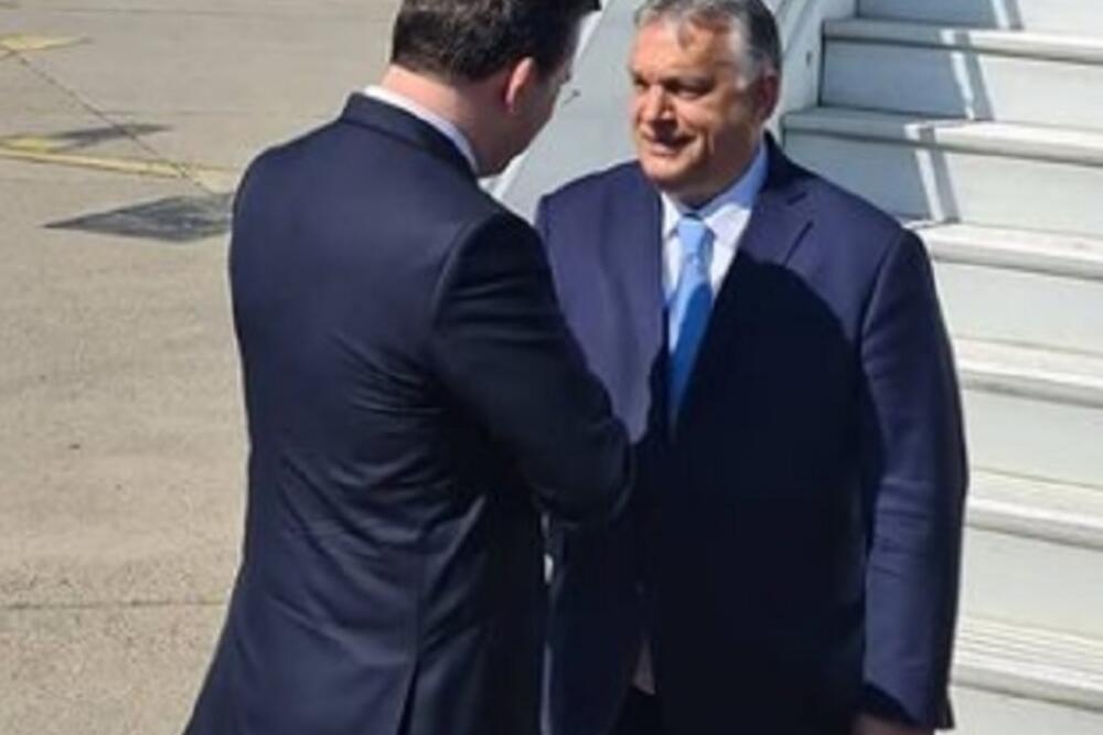 VIKTOR ORBAN STIGAO U BEOGRAD: Premijer Mađarske se sastaje sa Vučićem, sledi plenarna sednica! (FOTO)