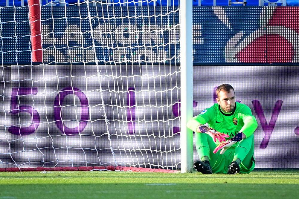 MURINJO GA NE ŽELI: Španski golman prešao u Marsej!